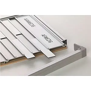 Set van 10 blanco naamplaatjes tbv presentiebord